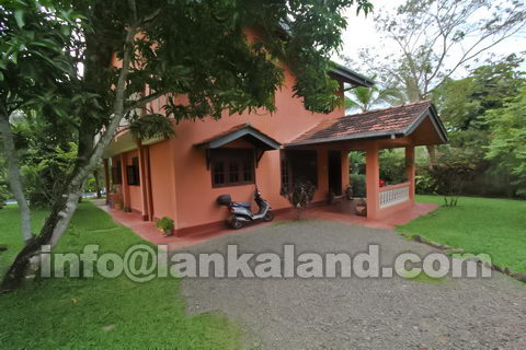 Holiday Home Sri Lanka Property