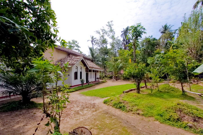 Weligama Beach Colonial House